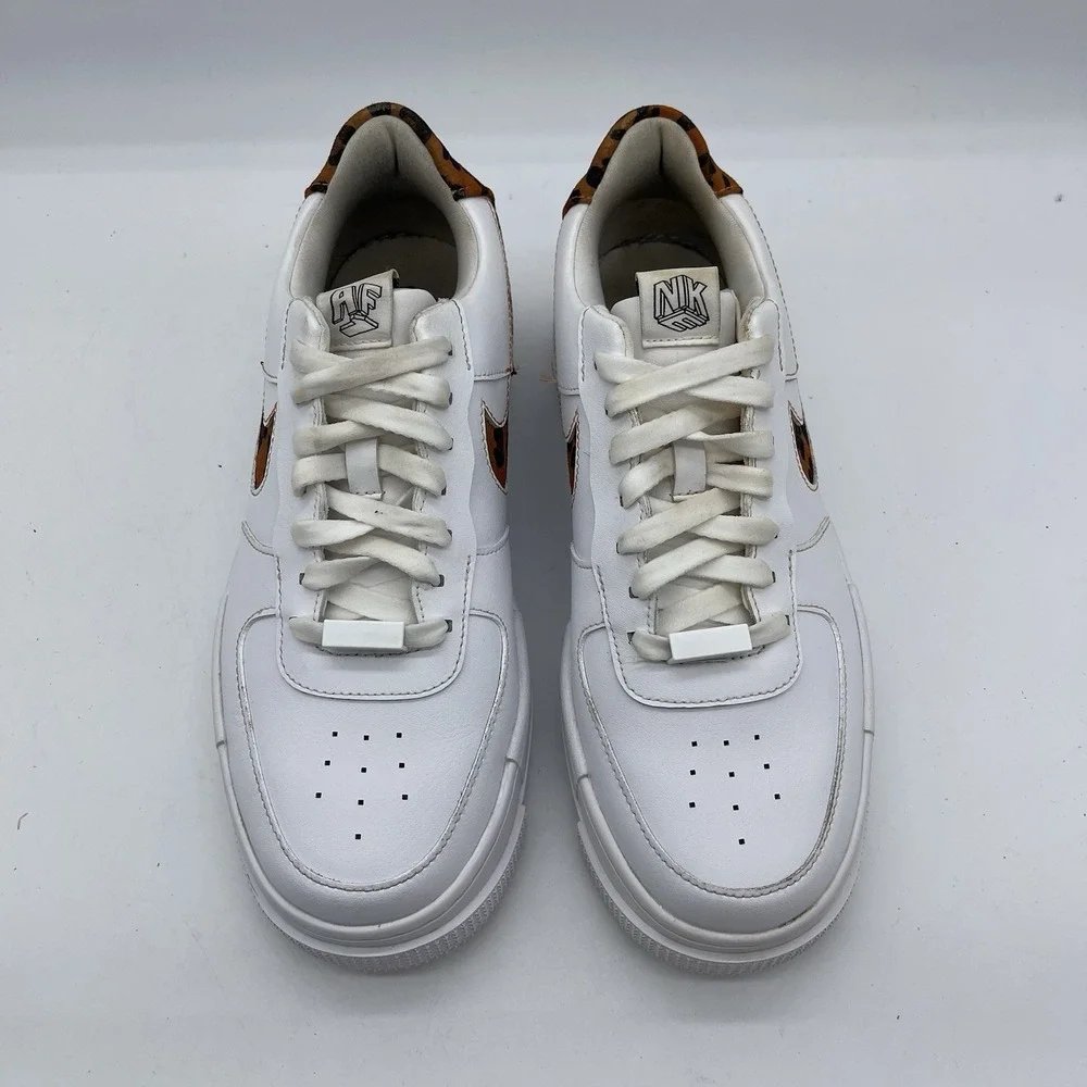 Nike attire silhouette
